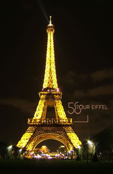 tournée en France, la Tour Eiffel  Voyages Paris. Skyline de la Tour Eiffel 